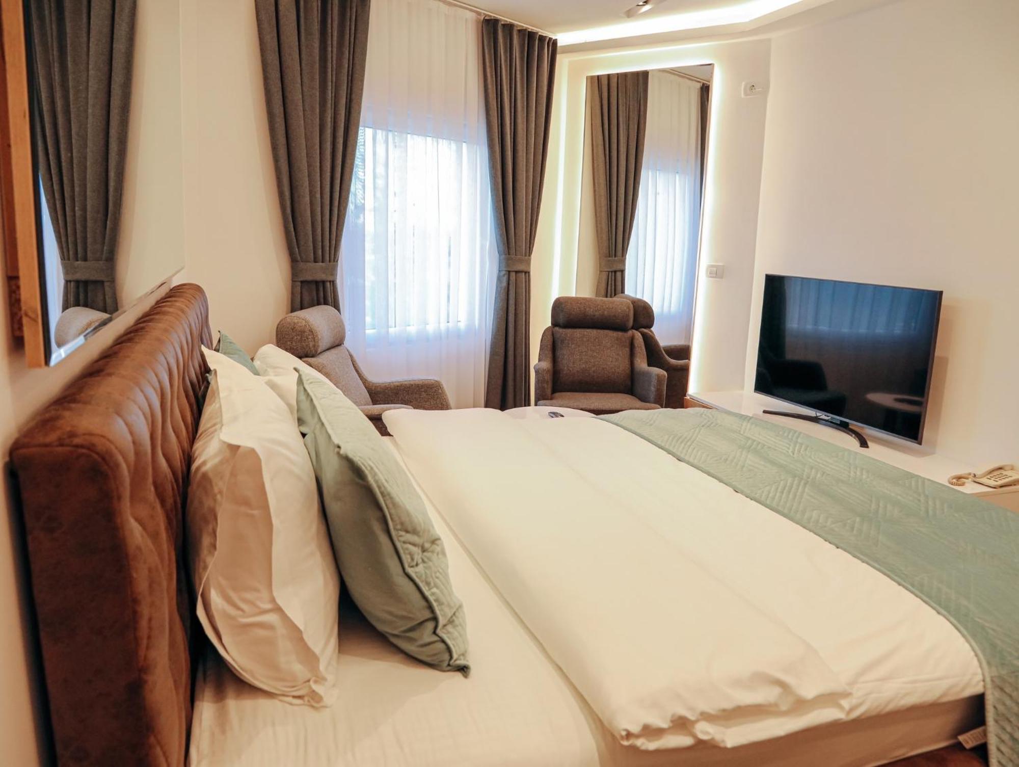 Hotel Europa 92 Ferizaj Buitenkant foto